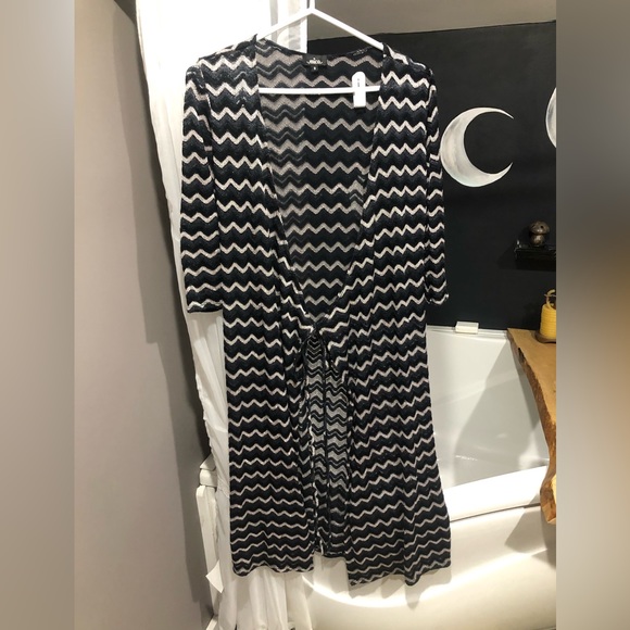 Grey & black duster/ cardigan - Picture 4 of 6